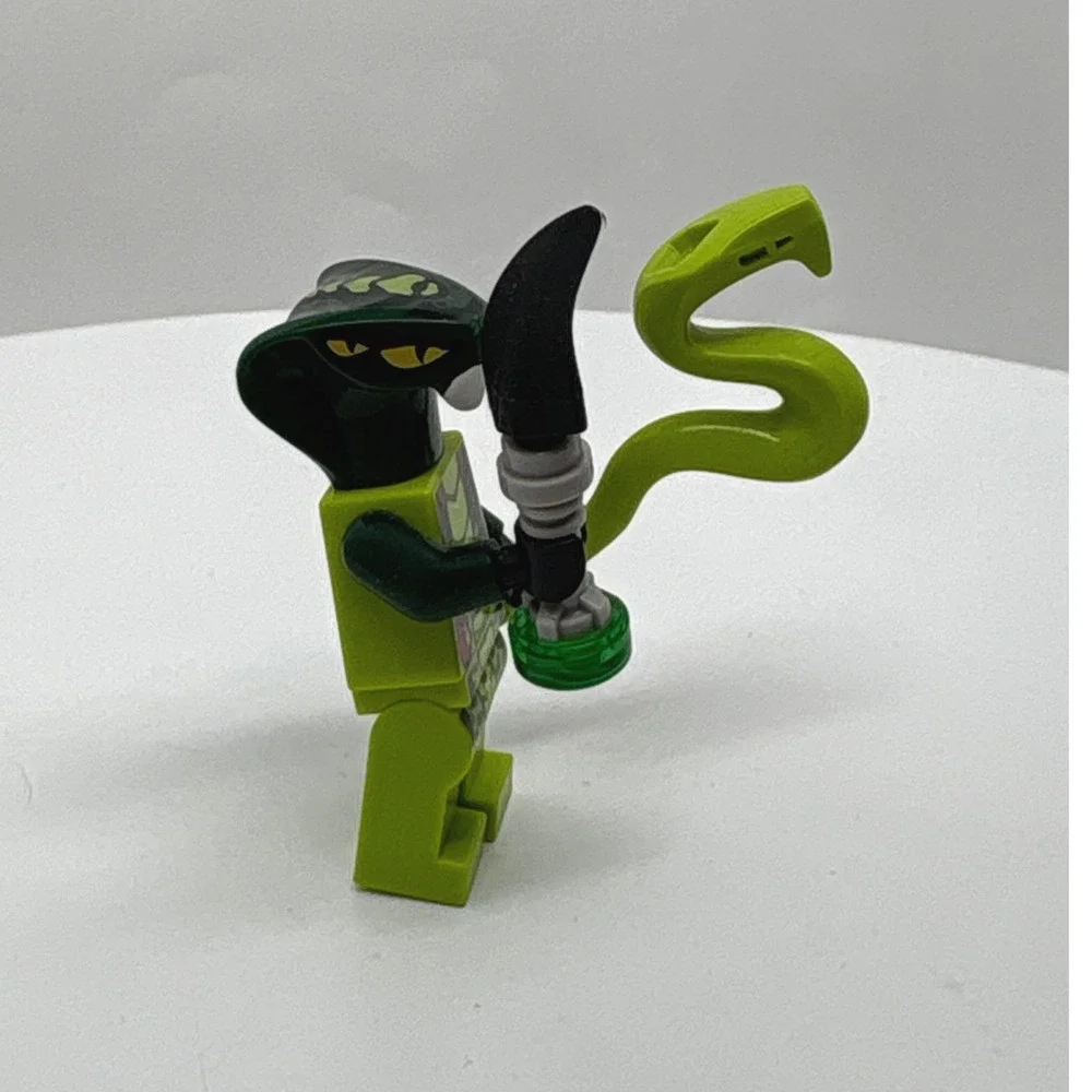 LEGO Ninjago Spitta Minifigure njo058 Venomari Snake Accessories 9449 9569 Sonic